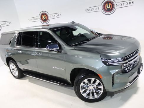 Used 2023 Chevrolet Suburban Premier AWD/4WD image 76