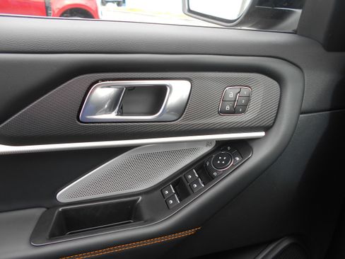 New 2026 Ford Explorer Tremor image 39
