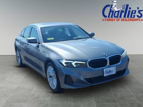 Used 2025 BMW 330i xDrive Sedan AWD/4WD image 3