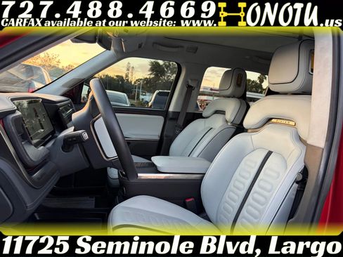 Used 2023 Rivian R1T Adventure image 18