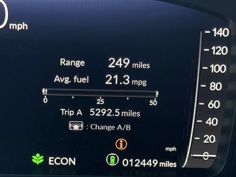 Used 2025 Honda Pilot Black Edition image 17