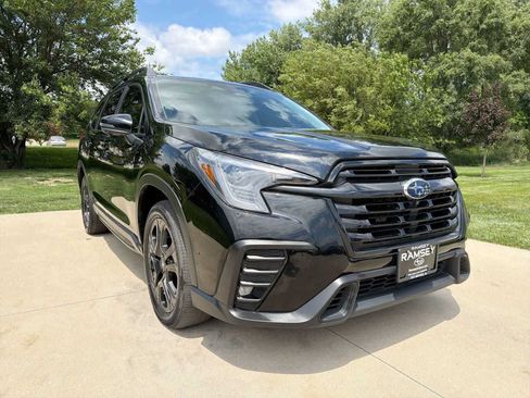Certified 2023 Subaru Ascent Onyx Edition Limited AWD/4WD image 8