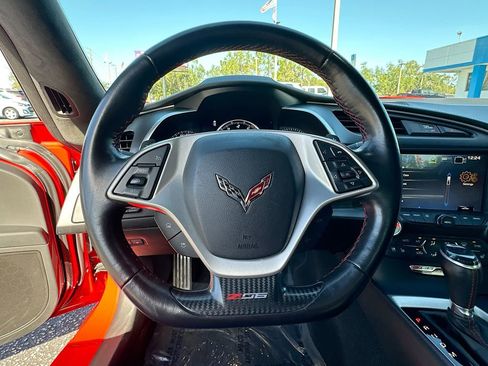 Used 2016 Chevrolet Corvette Z06 w/ 3LZ Preferred Equipment Group image 12