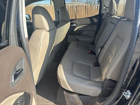 Used 2015 GMC Canyon SLT w/ Driver Alert Package image 15