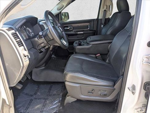 Used 2014 RAM 1500 Laramie image 14