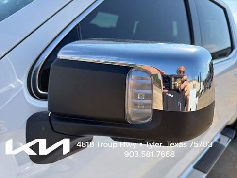 Used 2024 GMC Sierra 1500 SLT w/ SLT Premium Plus Package AWD/4WD image 6