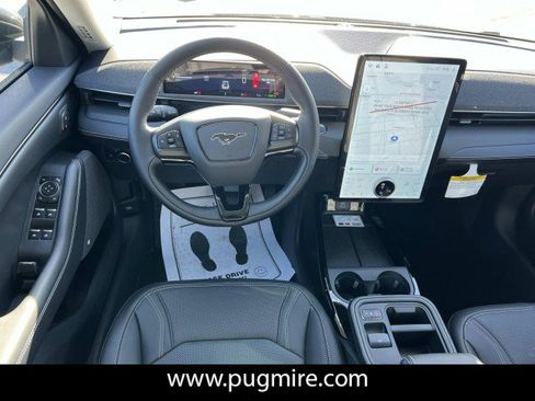 New 2026 Ford Mustang Mach-E Premium image 18