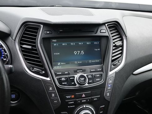 Used 2014 Hyundai Santa Fe Limited w/ Ultimate Package 07 image 17