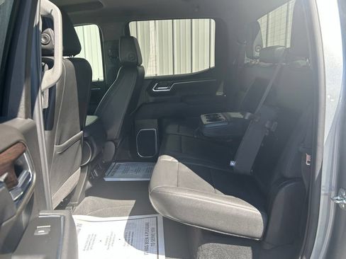 Certified 2026 GMC Sierra 1500 SLT AWD/4WD image 17