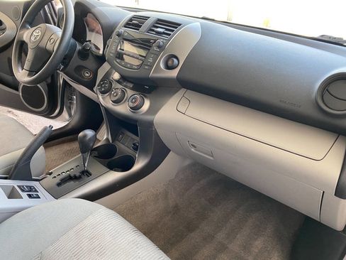 Used 2010 Toyota RAV4 2WD image 37