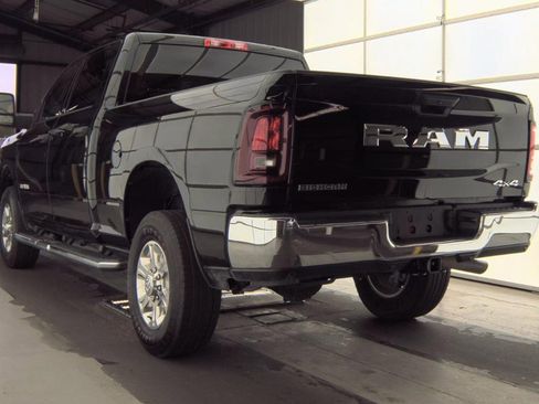 Used 2026 RAM 2500 Big Horn AWD/4WD image 6
