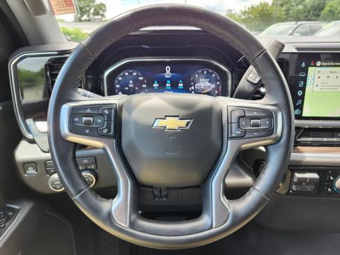 Used 2025 Chevrolet Silverado 2500 LT w/ Convenience Package AWD/4WD image 26