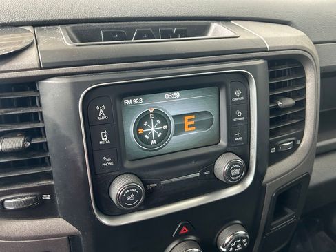 Used 2018 RAM 3500 Tradesman w/ Chrome Appearance Group image 8