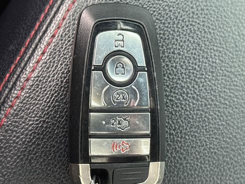 Used 2018 Ford Explorer Sport w/ Equipment Group 401A image 26