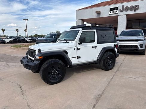Used 2024 Jeep Wrangler Sport AWD/4WD image 1
