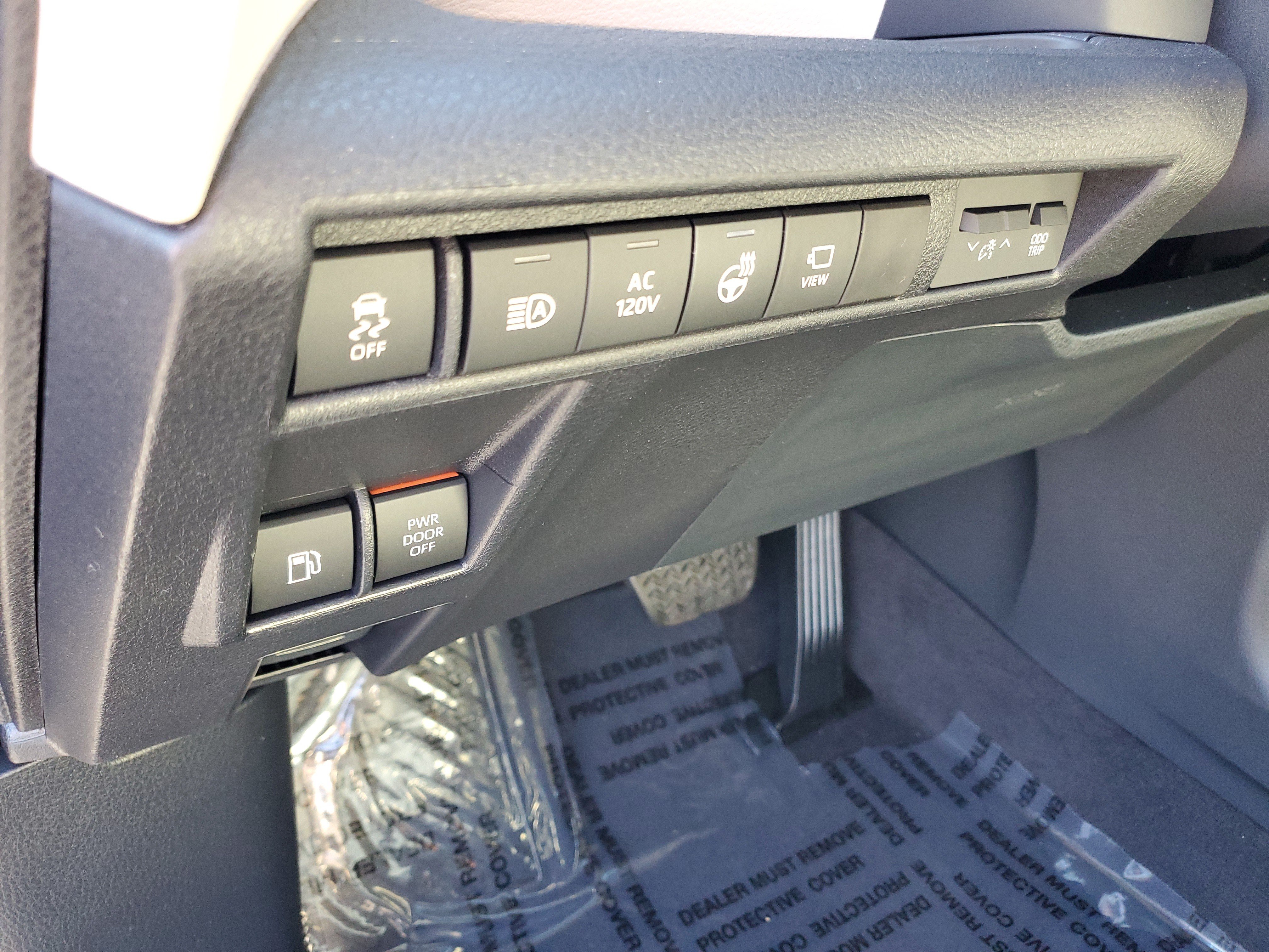 New 2026 Toyota Sienna Platinum AWD/4WD image 26