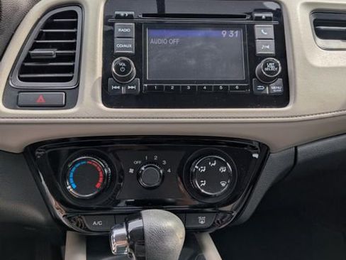 Used 2016 Honda HR-V LX image 15