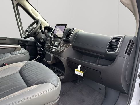 New 2025 RAM ProMaster 2500 w/ Advanced Safety Group image 14