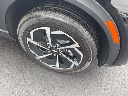 New 2026 Chevrolet Equinox EV LT image 6