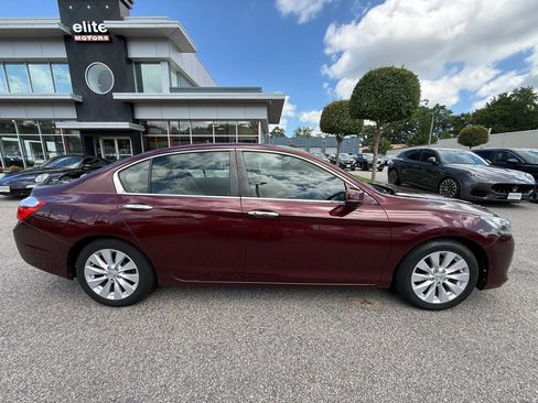 Used 2015 Honda Accord EX image 8