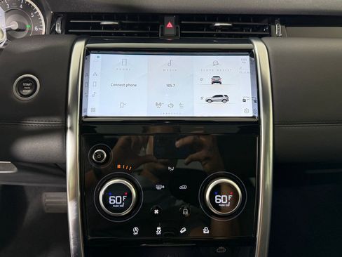 Used 2022 Land Rover Discovery Sport SE AWD/4WD image 22