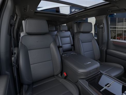 New 2026 GMC Yukon Denali w/ Denali Reserve Package AWD/4WD image 17
