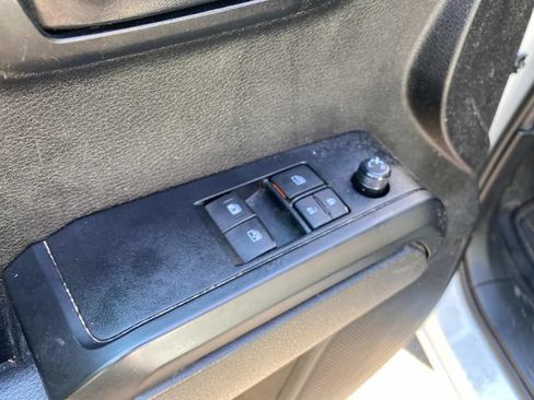 Used 2021 Toyota Tacoma SR RWD image 13