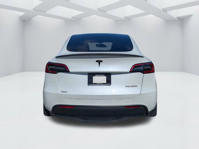 Used 2024 Tesla Model Y Performance AWD/4WD image 6