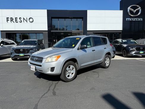 Used 2011 Toyota RAV4 2WD w/ Base L4 Extra Value Pkg image 1