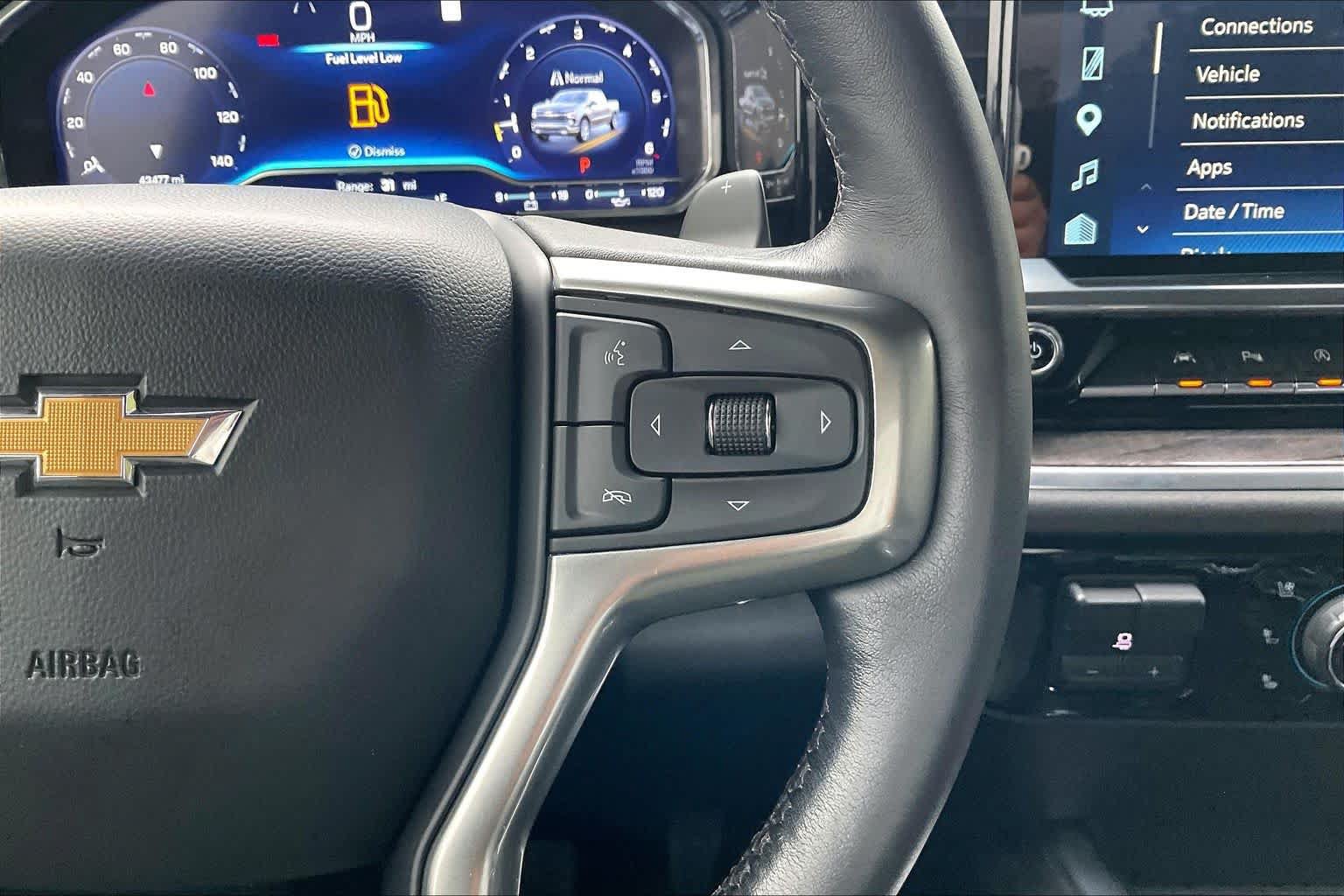Used 2022 Chevrolet Silverado 1500 LTZ w/ LTZ Convenience Package II RWD image 24