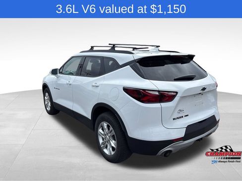 Used 2020 Chevrolet Blazer LT AWD/4WD image 3
