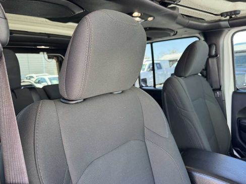 Used 2019 Jeep Wrangler Unlimited Sport S AWD/4WD image 16