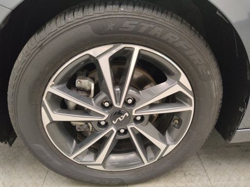 Used 2024 Kia Forte LXS image 31