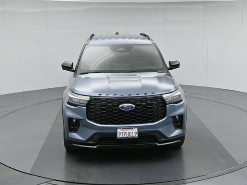 Certified 2025 Ford Explorer ST-Line w/ Premium Package RWD image 41