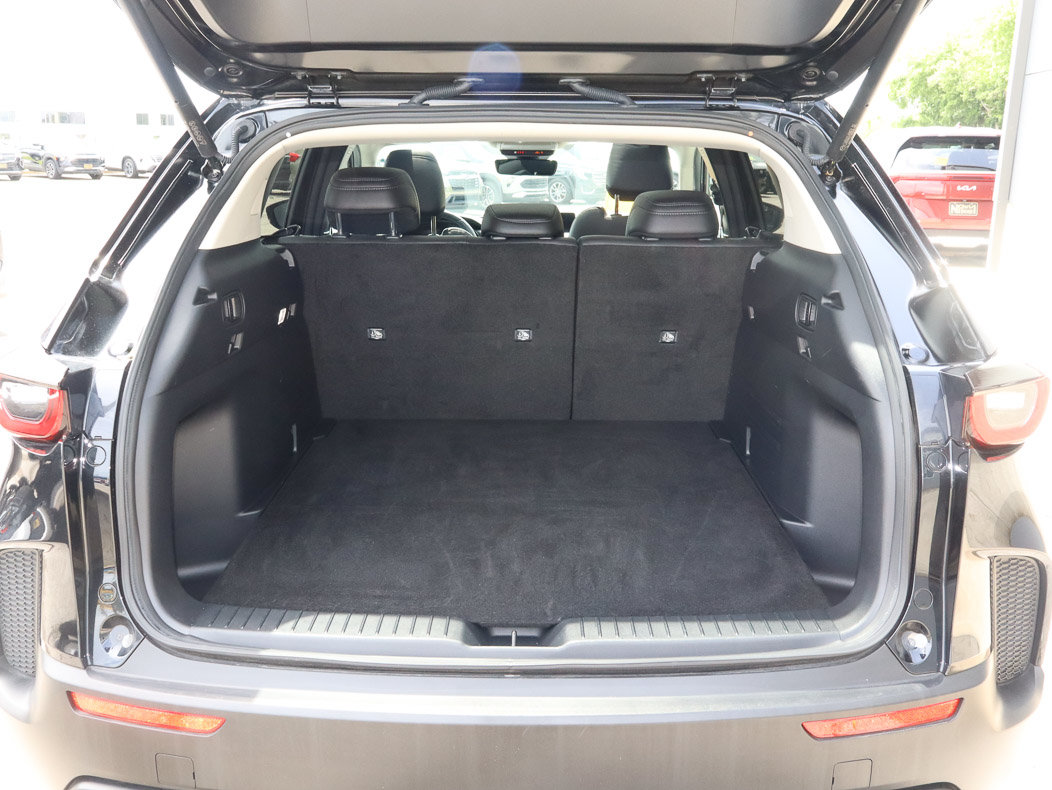 Used 2025 MAZDA CX-50 AWD 2.5 S w/ Premium Plus Pkg image 9