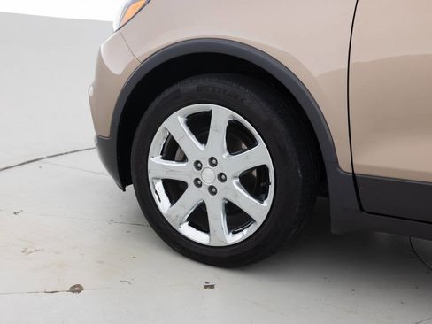 Used 2019 Buick Encore Essence w/ Experience Buick Package FWD image 18