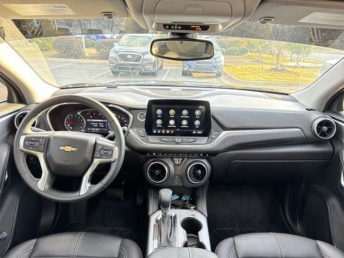 Used 2024 Chevrolet Blazer LT image 18