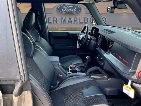 Used 2025 Ford Bronco Raptor AWD/4WD image 7