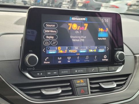 Used 2024 Nissan Altima 2.5 SV image 9