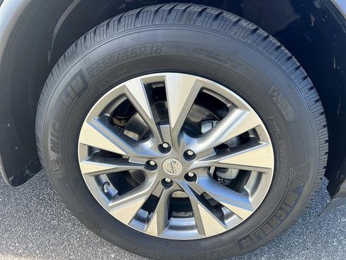 Used 2015 Nissan Murano SL w/ Cargo Package image 12