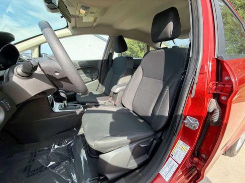 Used 2019 Ford Fiesta SE w/ Cold Weather Package FWD image 13