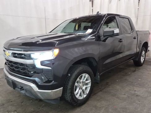 Used 2023 Chevrolet Silverado 1500 LT w/ Convenience Package II image 1