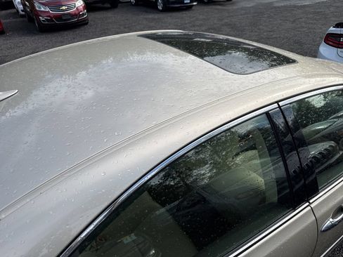 Used 2011 Lexus ES 350 FWD image 13