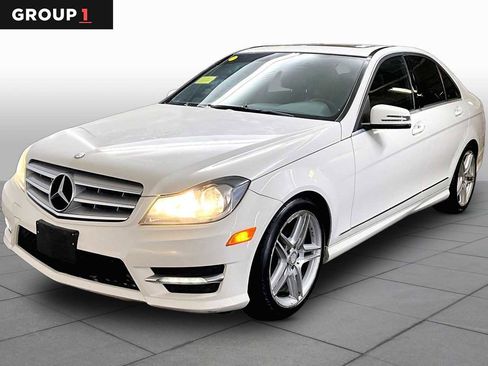 Used 2012 Mercedes-Benz C 300 4MATIC Sedan image 1