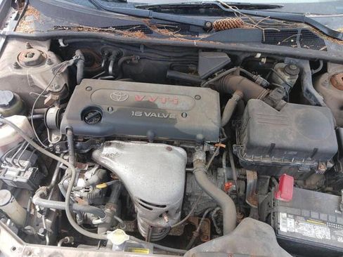 Used 2005 Toyota Camry LE FWD image 41