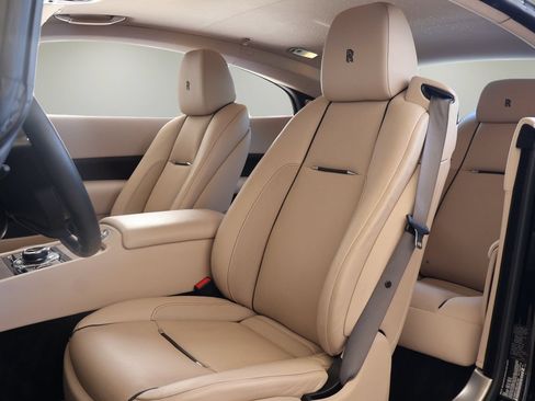 Certified 2019 Rolls-Royce Wraith RWD image 14