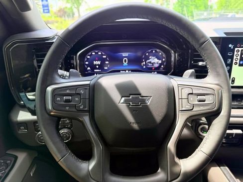 Used 2024 Chevrolet Silverado 1500 ZR2 w/ Technology Package AWD/4WD image 23