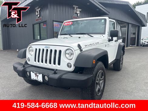 Used 2015 Jeep Wrangler Rubicon w/ Power Convenience Group AWD/4WD image 1