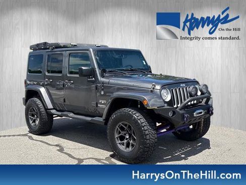 Used 2017 Jeep Wrangler Unlimited Sahara w/ Dual Top Group AWD/4WD image 1