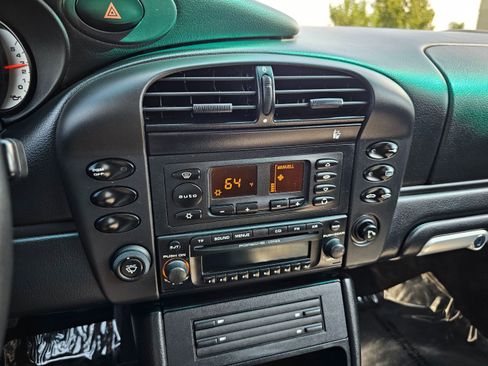 Used 2004 Porsche 911 Cabriolet image 28